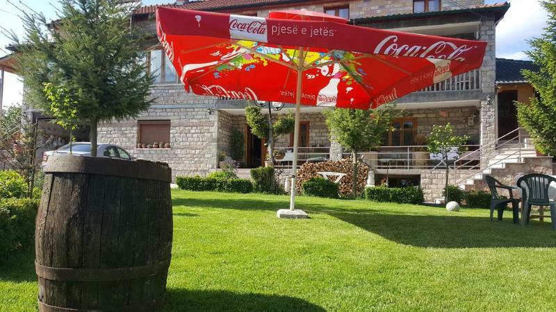 Hotel Pashuta Voskopojë Esterno foto